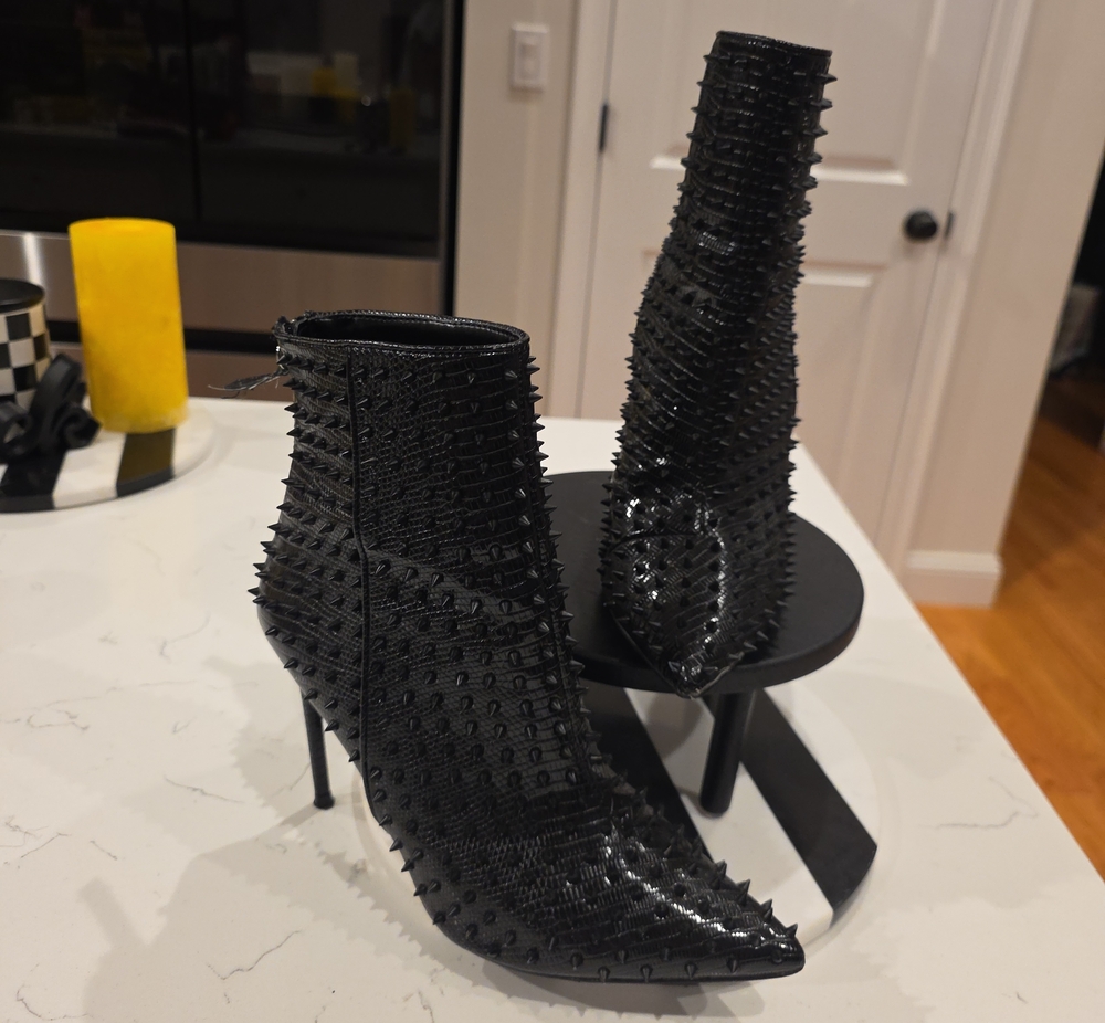 Steve Madden Black Studded Pointed Toe Stiletto Ankle Booties
